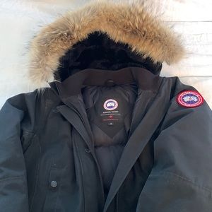 Canada Goose Womens L Down Black Coat